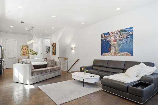 $575,000 | 447 Alderwood Street, Atlanta, GA 30328