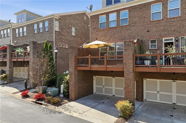$575,000 | 447 Alderwood Street, Atlanta, GA 30328