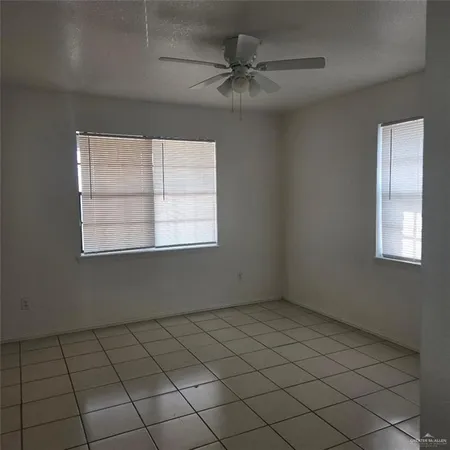 $750 | 1612 Orange Avenue, Unit 4, Weslaco, TX 78596