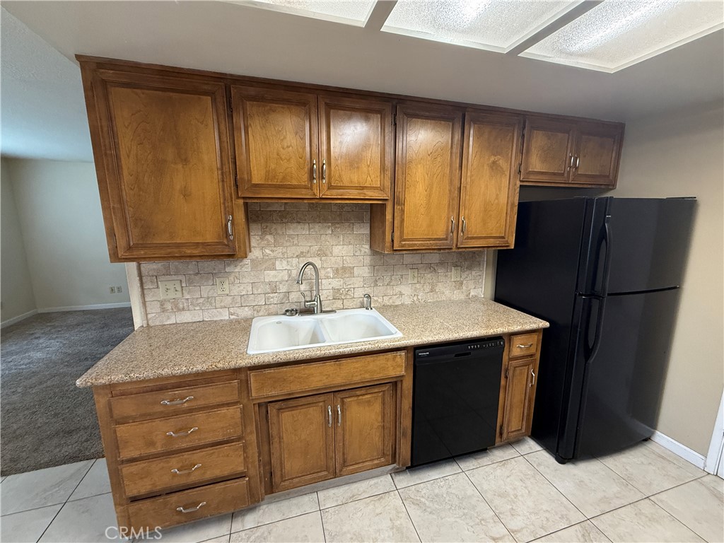 338 St Michelle Drive Merced, CA 95348 - Photo 11 of 19