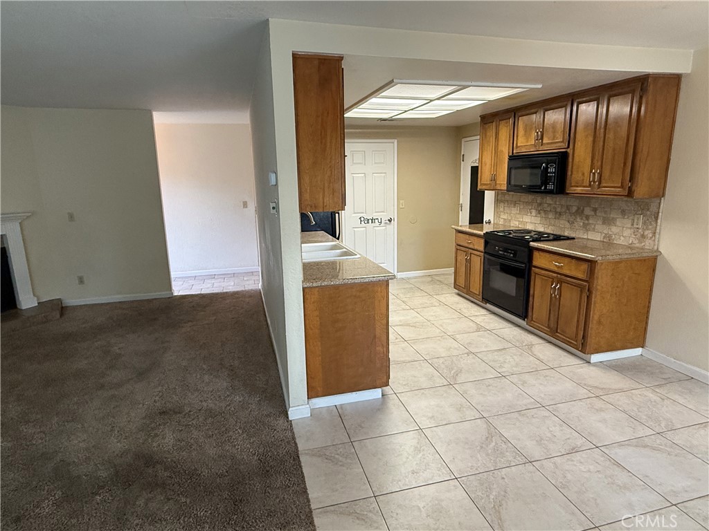 338 St Michelle Drive Merced, CA 95348 - Photo 9 of 19