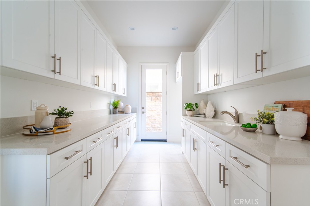 5777 Sunrise Rdg Lane Lake Forest, CA 92679 - Photo 11 of 28