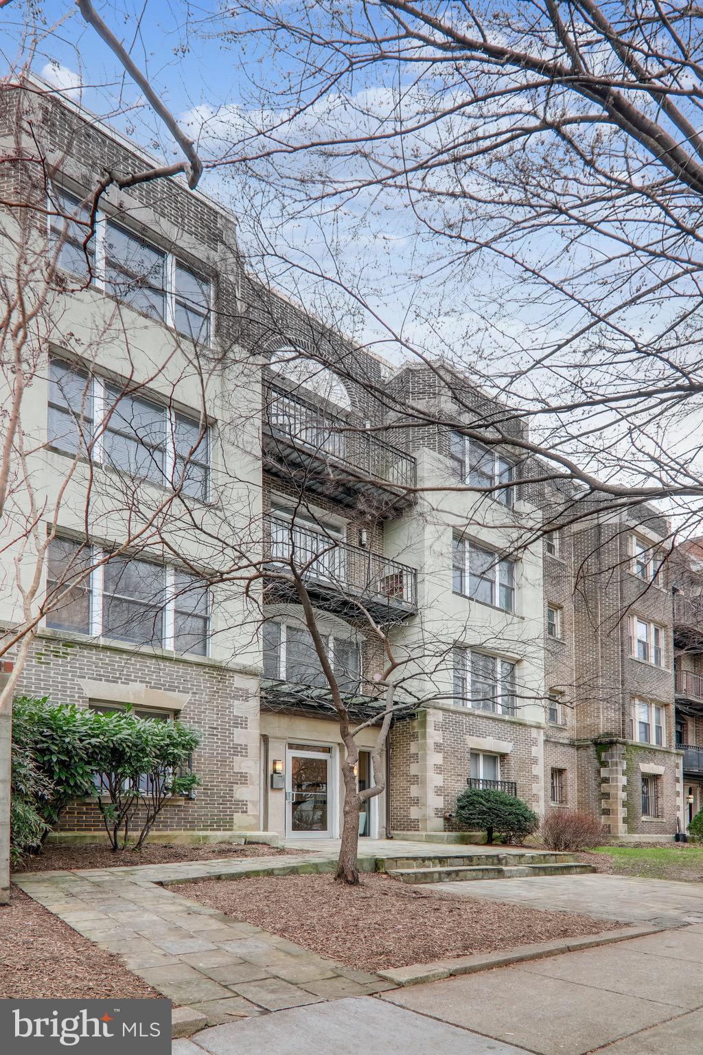 1438 Columbia Road Northwest, Unit 103 Washington, DC 20009 - Photo 36 of 39 Gallery Image 36