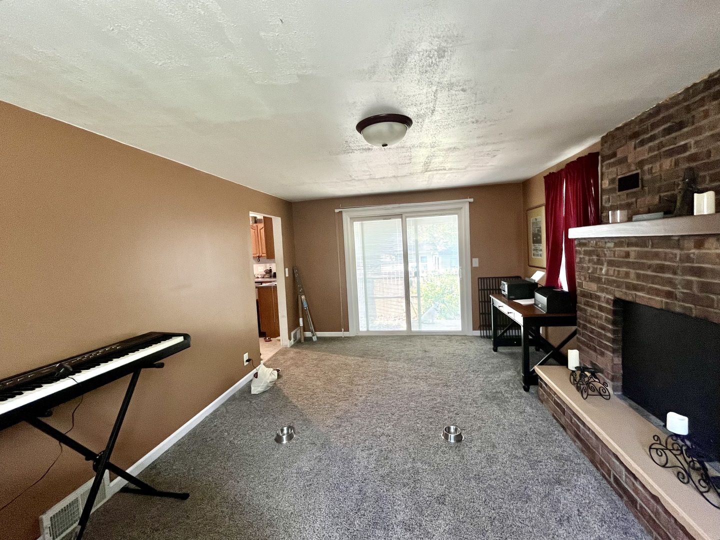 1221 Plain Street Peru, IL 61354 - Photo 10 of 36