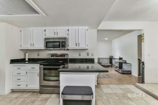 432 South Lincoln Street Ridgecrest, CA 93555 - Photo 3 of 28 Gallery Image 3