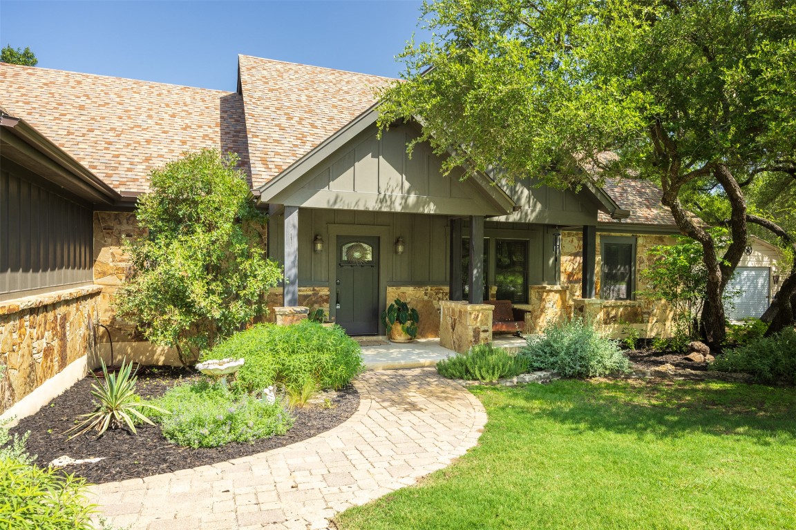 79 Saddle Rock Ridge St  