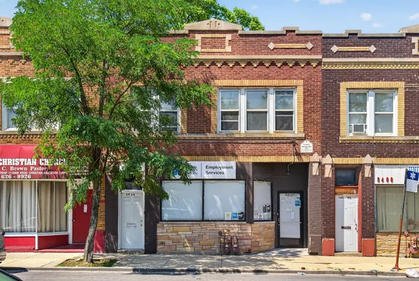 $269,999 | 5410 West Division Street, Chicago, IL 60651