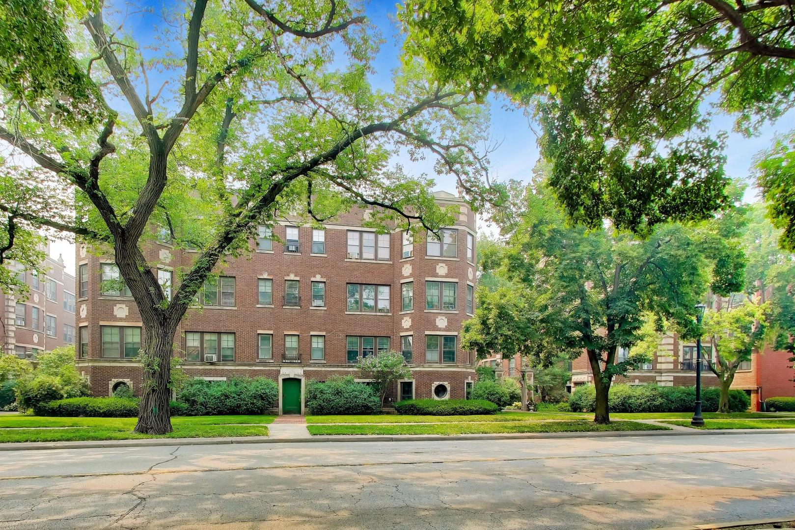 408 Ridge Avenue, Unit 222 Evanston, IL 60202 - Photo 2 of 26 Gallery Image 2