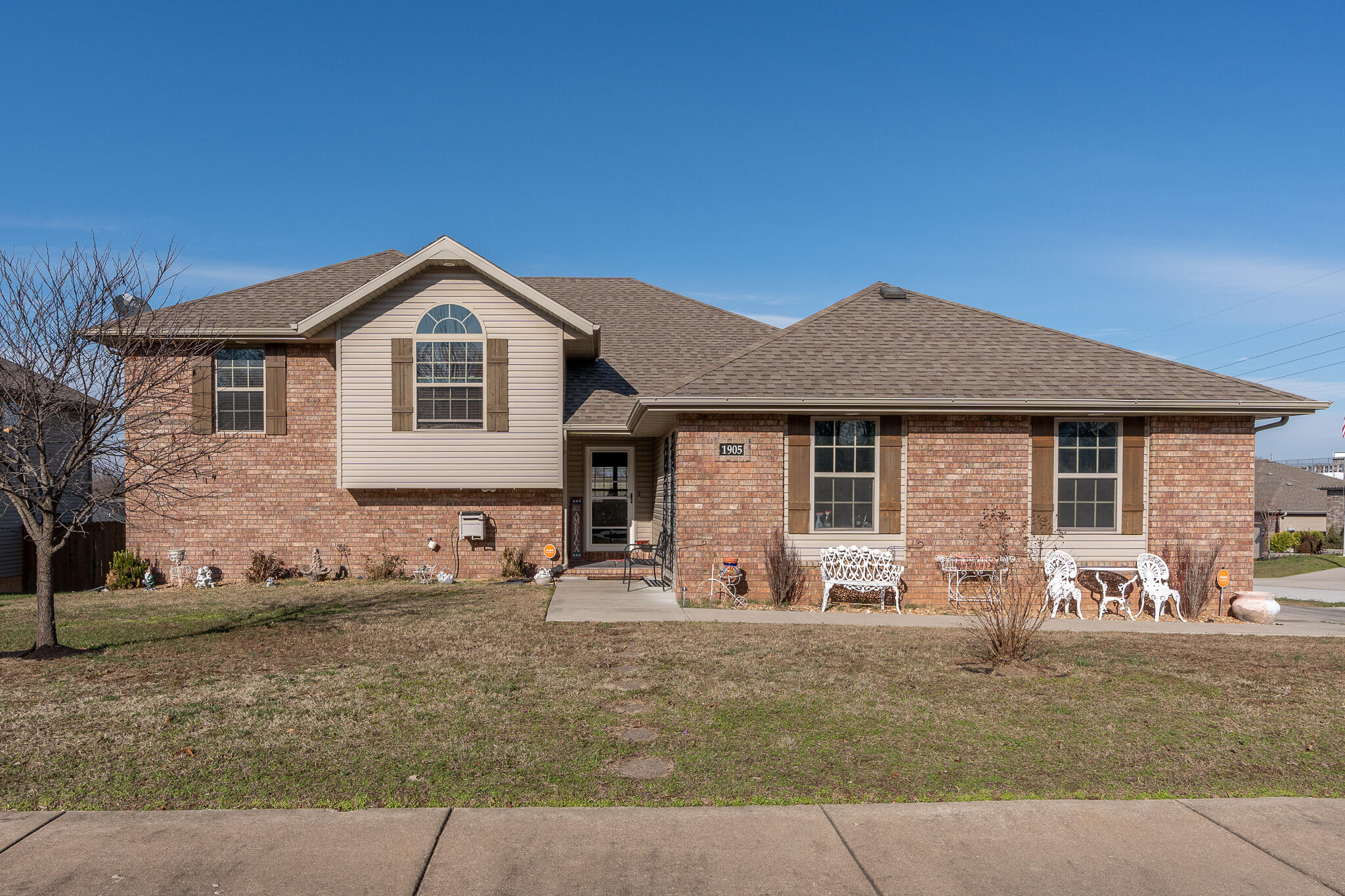1905 West Springdale Street Springfield, MO 65803 - Photo 1 of 1 DSC02038-HDR