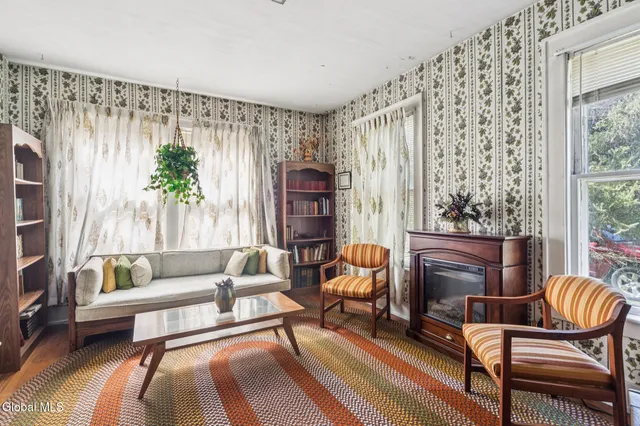 $669,000 | 171 Highway 30, Gilboa, NY 12076