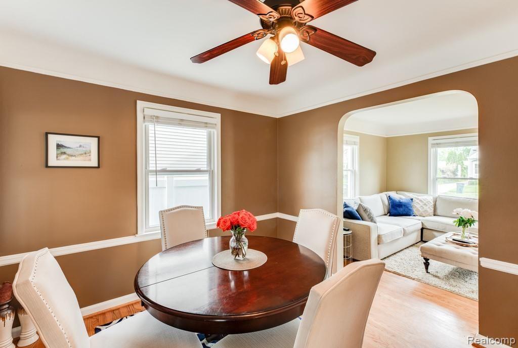 2119 Harvard Road Berkley, MI 48072 - Photo 8 of 29