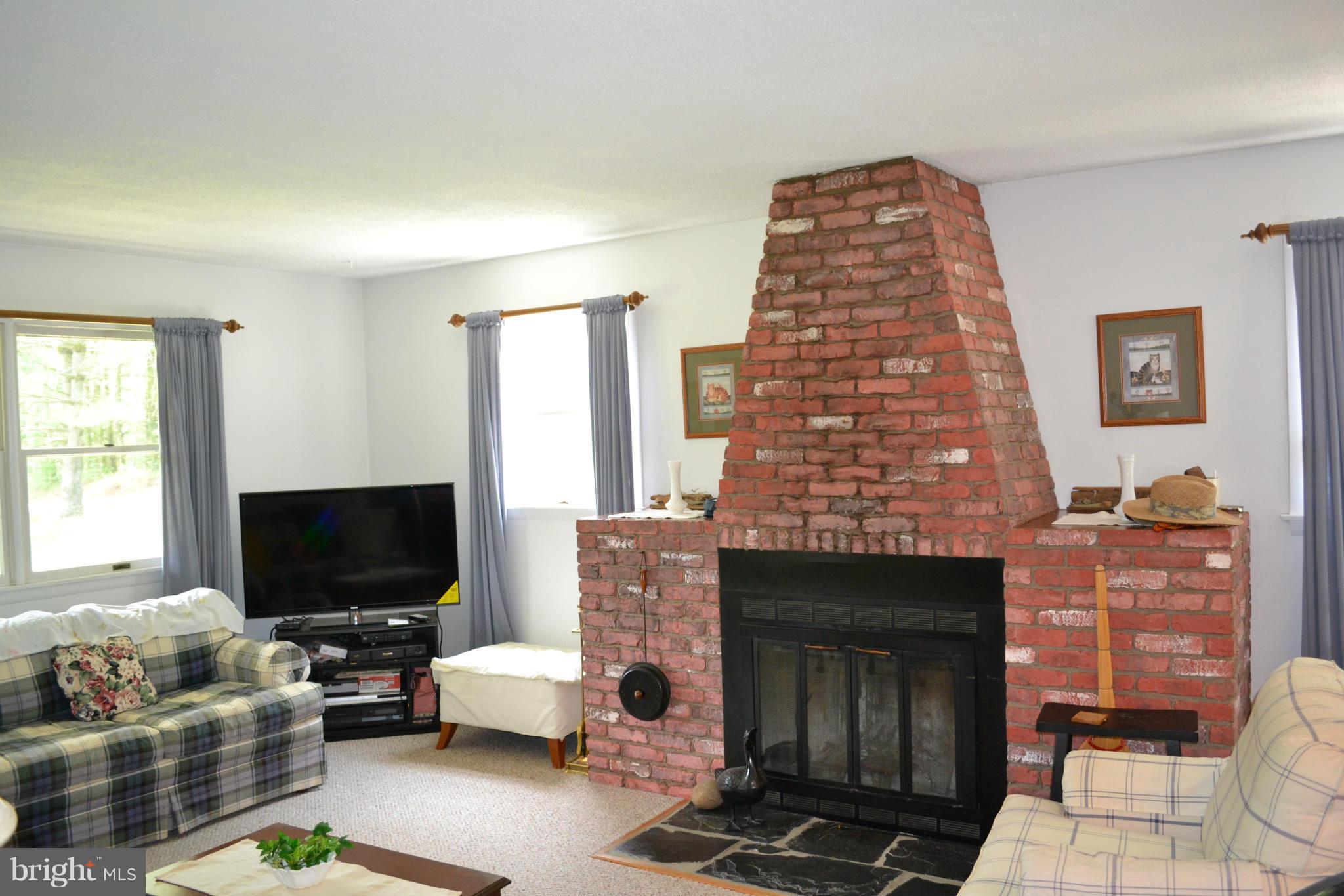 736 Priestford Road Churchville, MD 21028 - Photo 6 of 24 Family Room