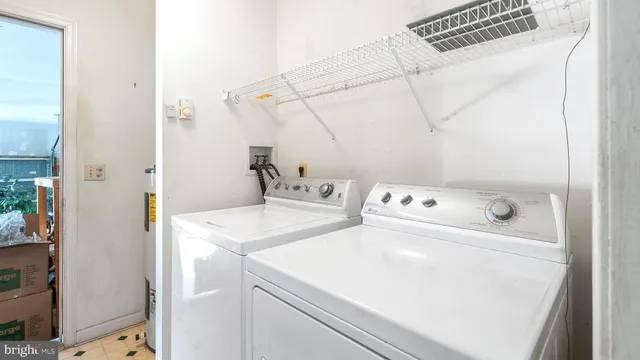 a view of a garage with stuff