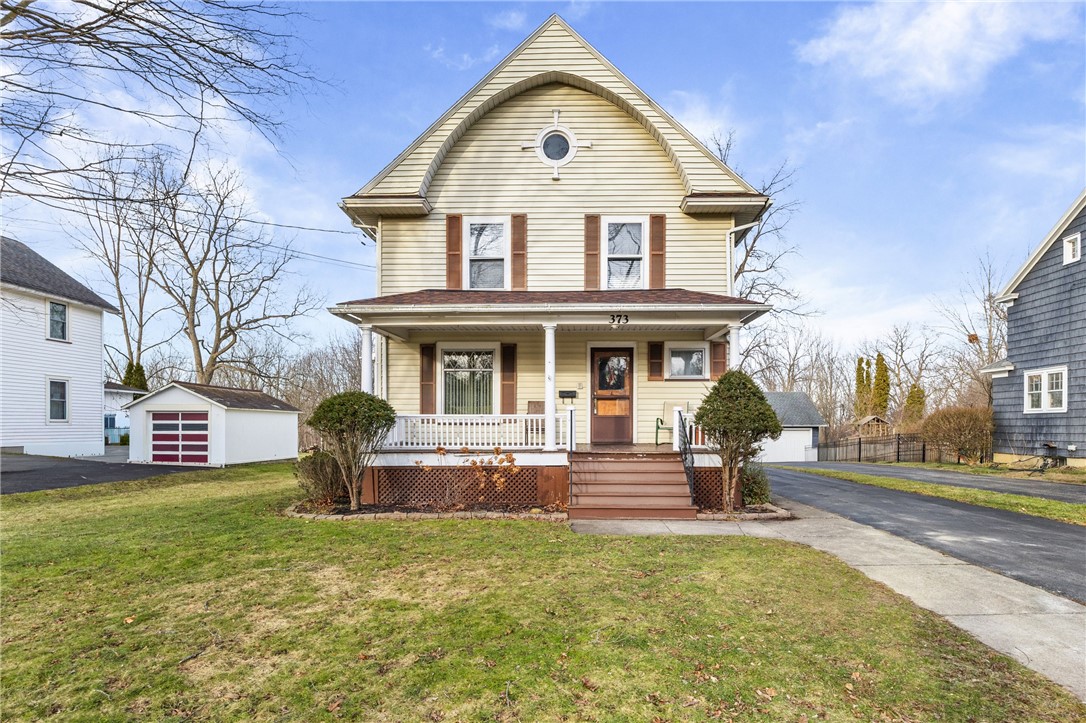 373 Genesee Street Avon, NY 14414 - Photo 3 of 50