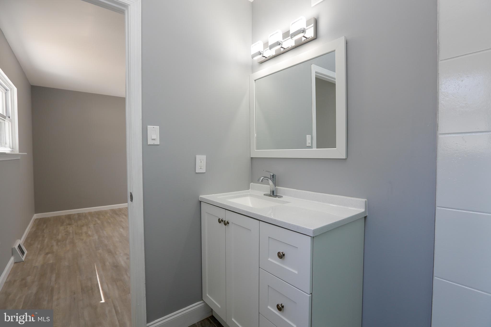 1503 Larkin Road Boothwyn, PA 19061 - Photo 16 of 34 Gallery Image 16