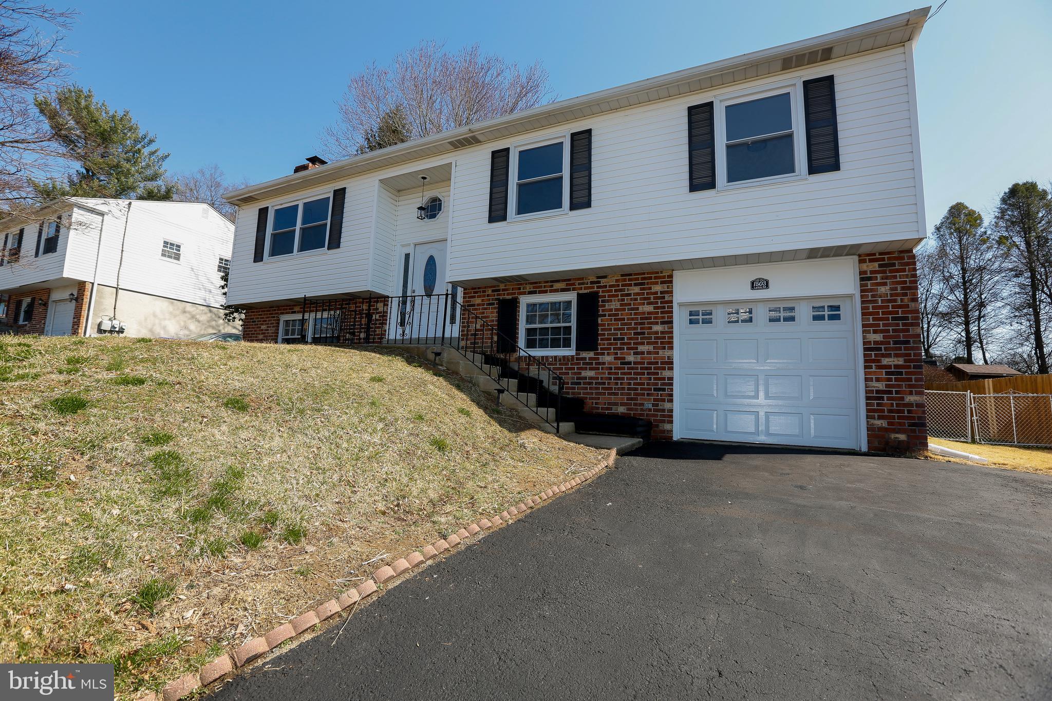 1503 Larkin Road Boothwyn, PA 19061 - Photo 6 of 34 Gallery Image 6
