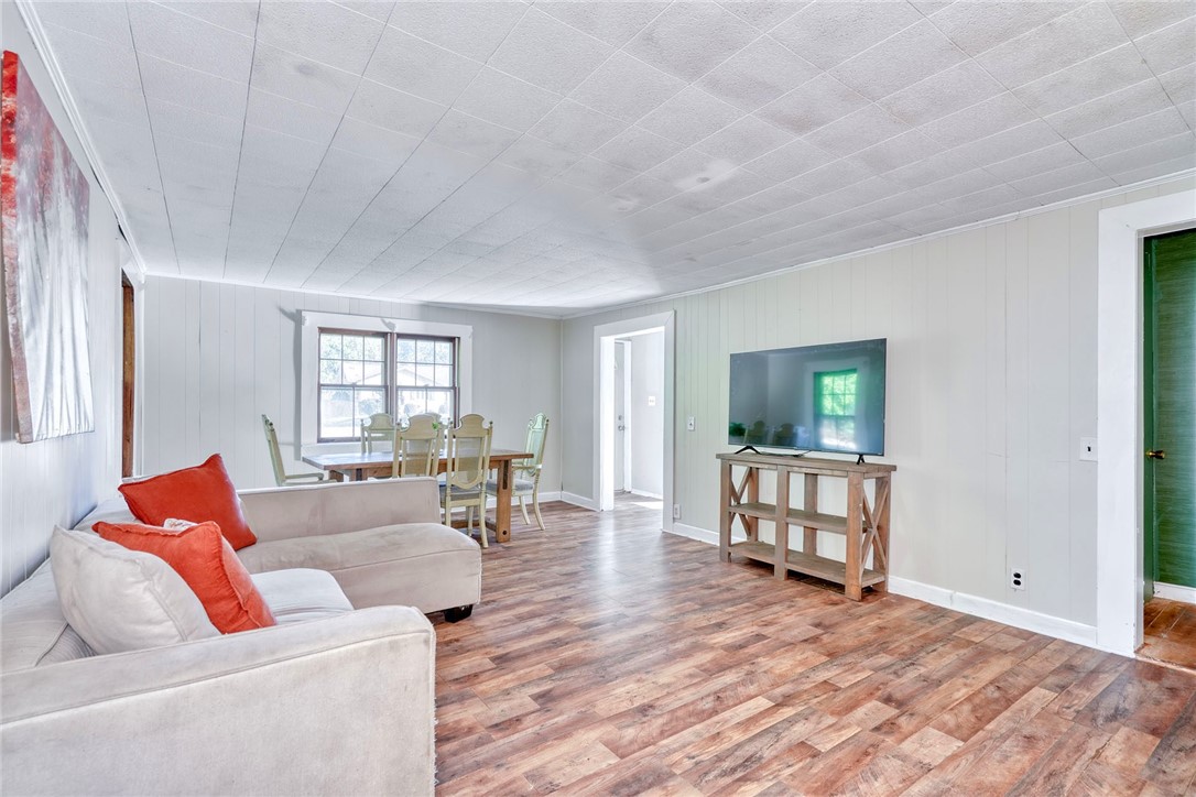 595 Hinchey Road Gates, NY 14624 - Photo 11 of 31