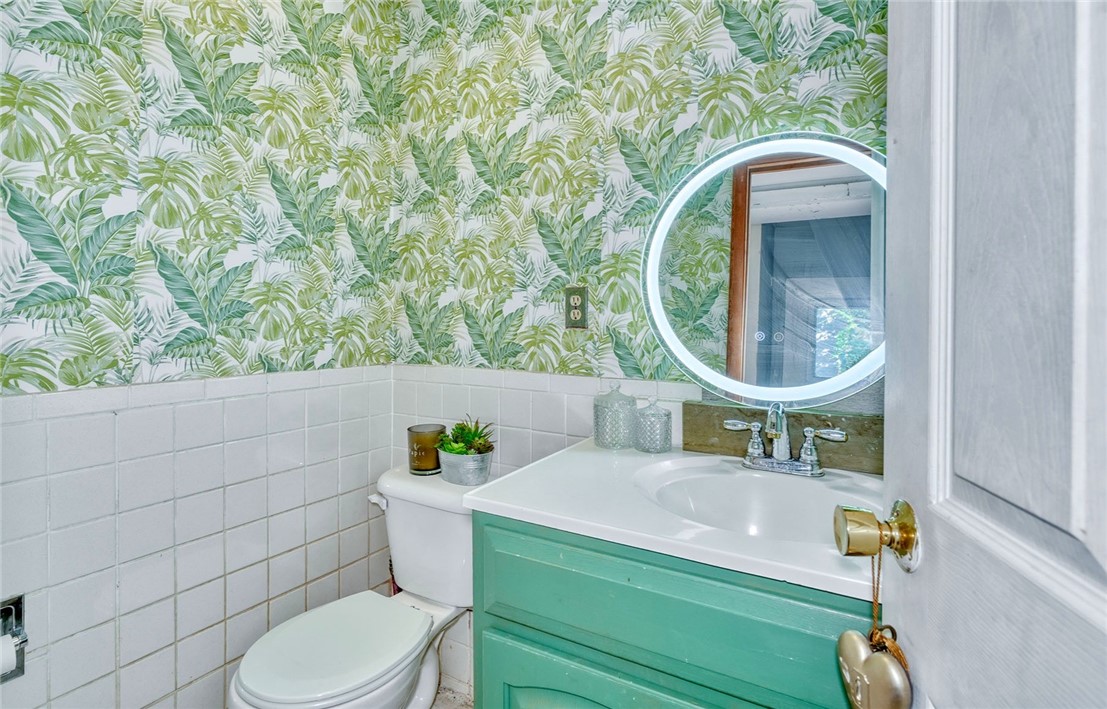 595 Hinchey Road Gates, NY 14624 - Photo 13 of 31