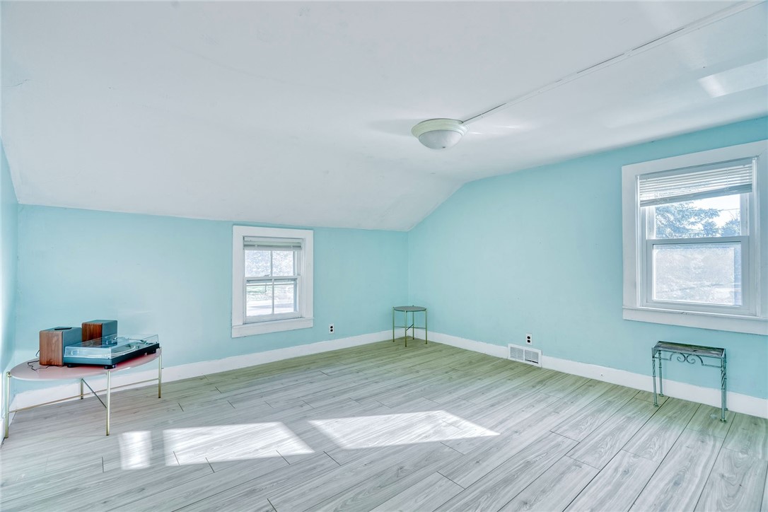 595 Hinchey Road Gates, NY 14624 - Photo 20 of 31