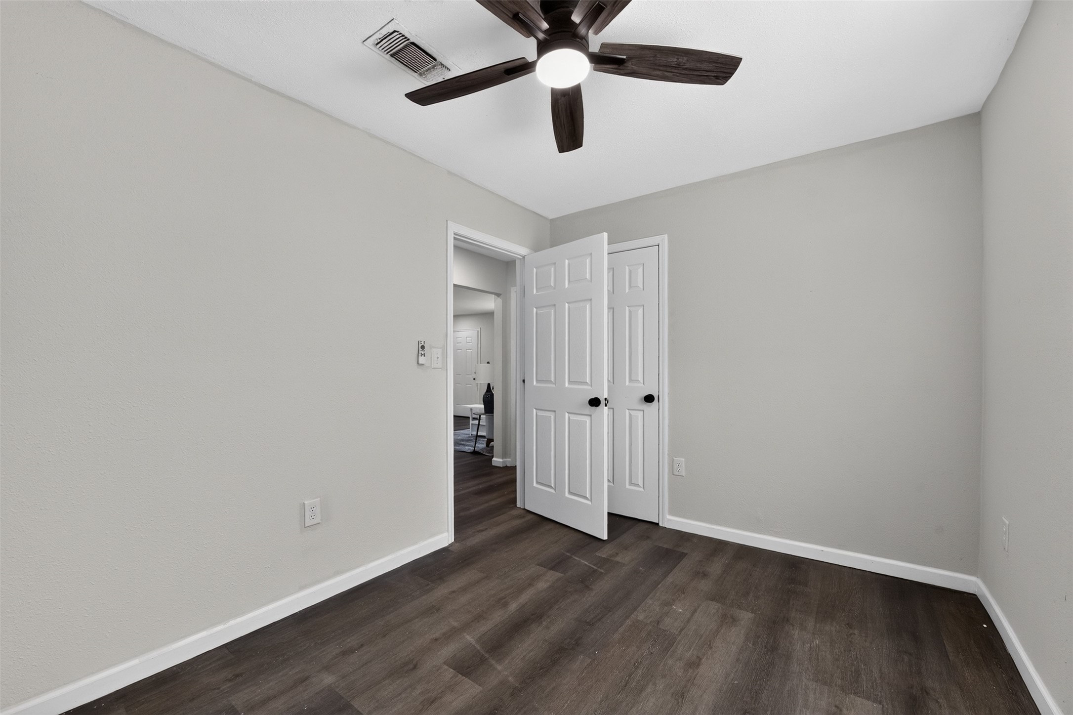 3438 Bacon Street Houston, TX 77021 - Photo 24 of 32 Gallery Image 24