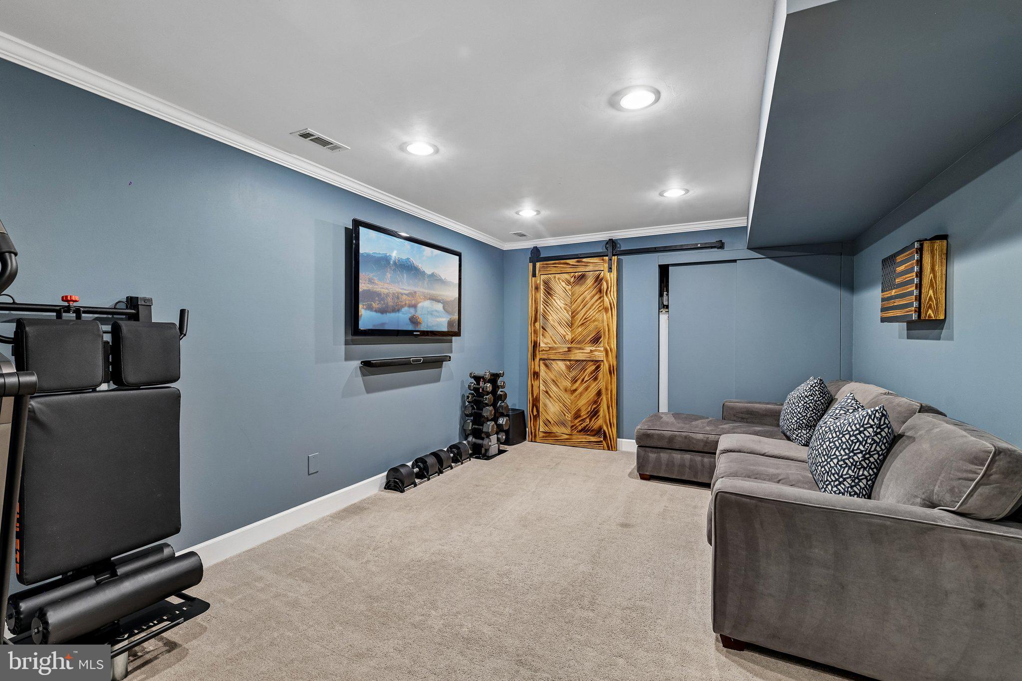 1432 Newport Spring Court Reston, VA 20194 - Photo 30 of 42 Gallery Image 30