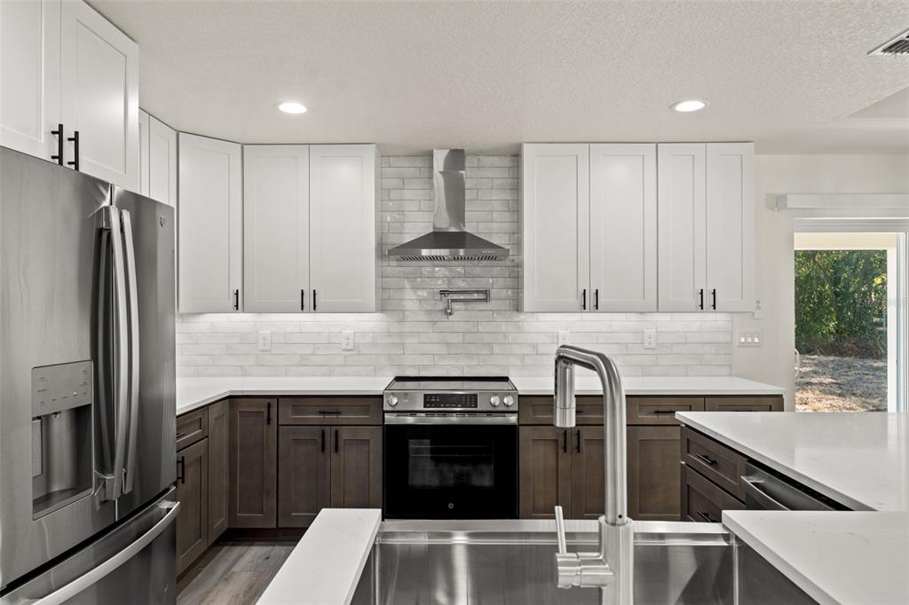 7414 Balsam Street Spring Hill, FL 34606 - Photo 11 of 40