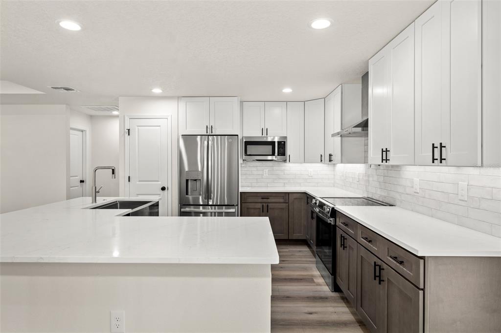 7414 Balsam Street Spring Hill, FL 34606 - Photo 13 of 40