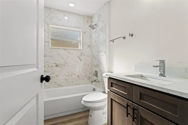 $379,900 | 7414 Balsam Street, Spring Hill, FL 34606