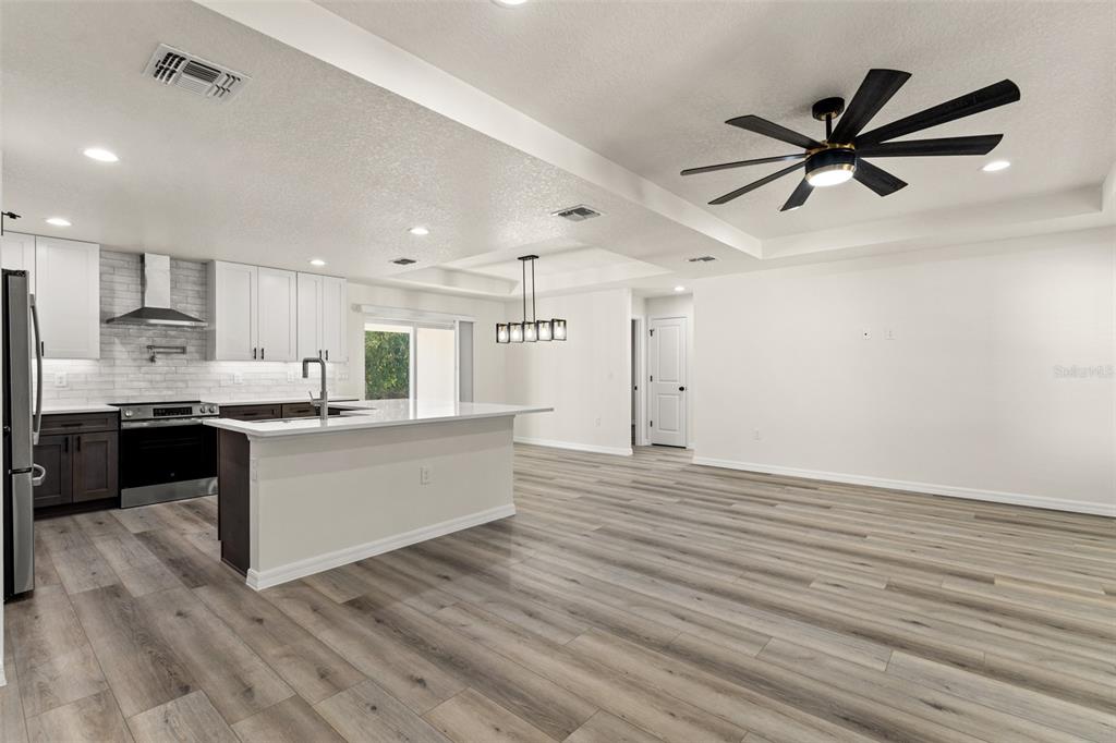 7414 Balsam Street Spring Hill, FL 34606 - Photo 3 of 40