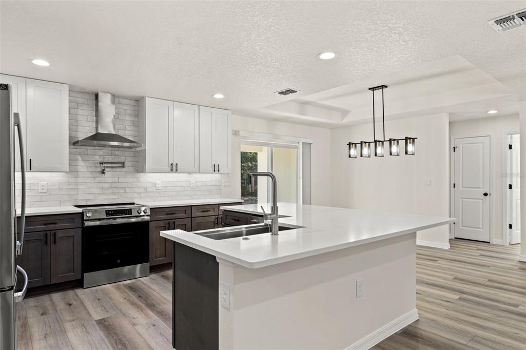 7414 Balsam Street Spring Hill, FL 34606 - Photo 10 of 40