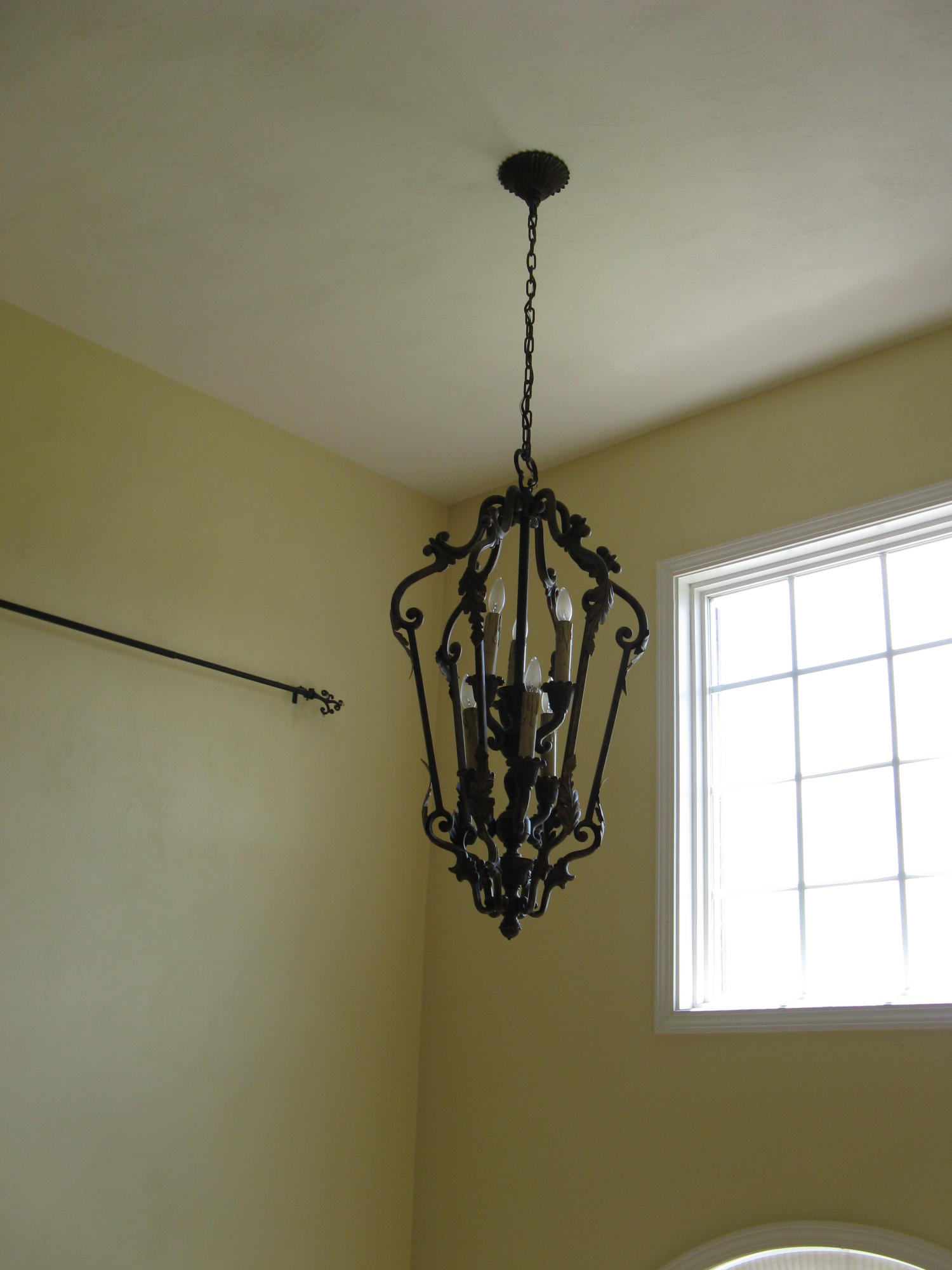 629 Castleridge Road Vinton, VA 24179 - Photo 2 of 19 foyer