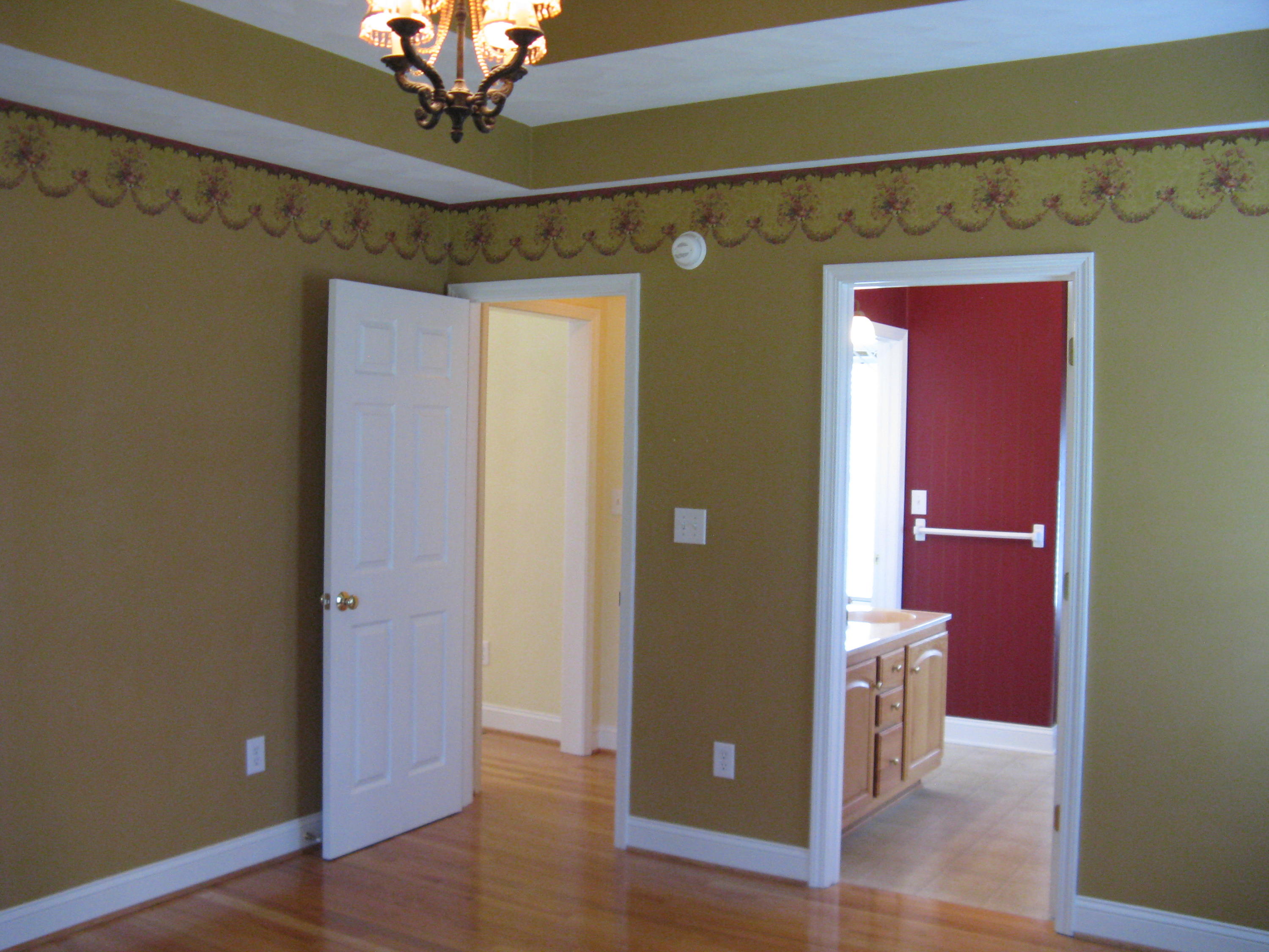 629 Castleridge Road Vinton, VA 24179 - Photo 7 of 19 master bedroom