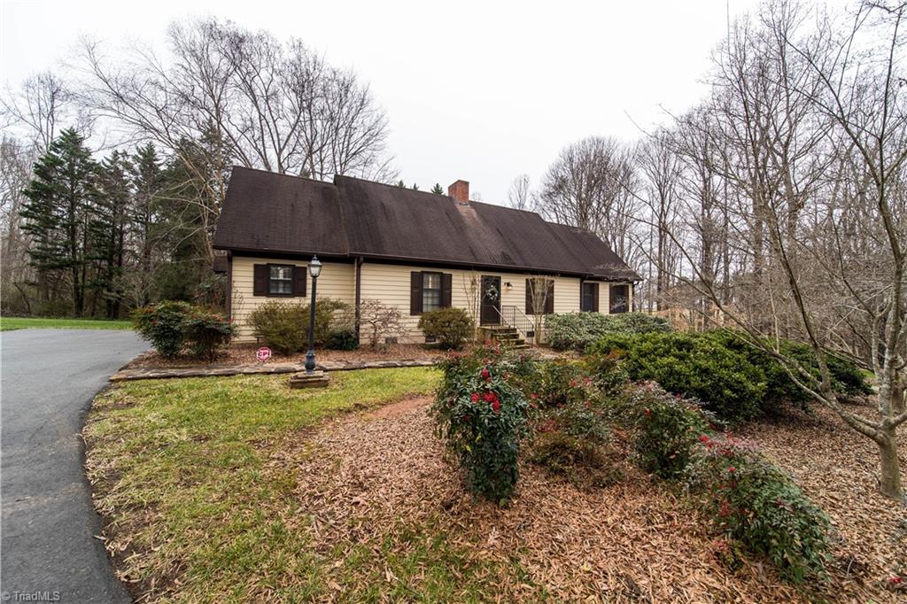 1634 Binkley Farm Road Clemmons, NC 27012 - Photo 2 of 49