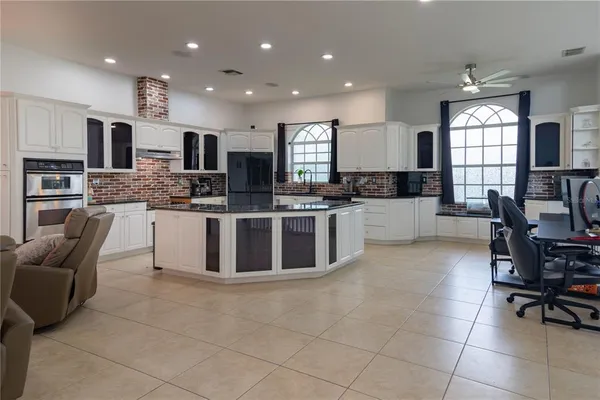 $995,000 | 6151 New Osprey Point, Weeki Wachee, FL 34607