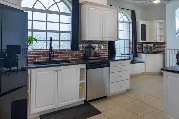 $995,000 | 6151 New Osprey Point, Weeki Wachee, FL 34607