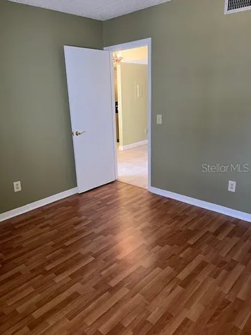 $1,925 | 3823 North Oak Drive, Unit K41, Tampa, FL 33611