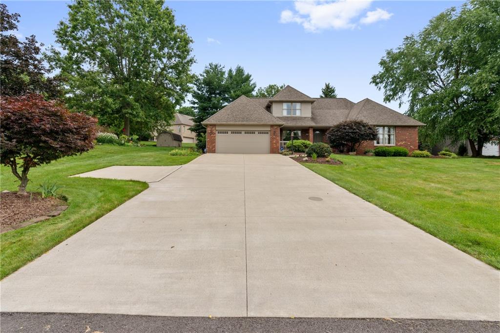 138 Valley Road Eighty Four, PA 15330 - Photo 30 of 33 a front view of house with yard