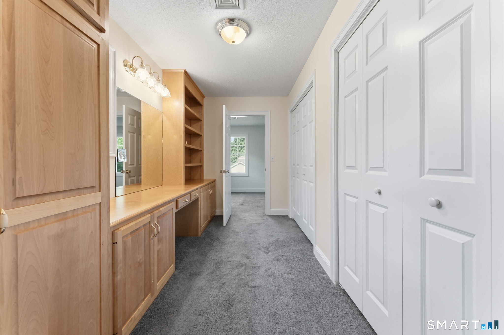 12 Juniper Road Bloomfield, CT 06002 - Photo 28 of 40 Gallery Image 28