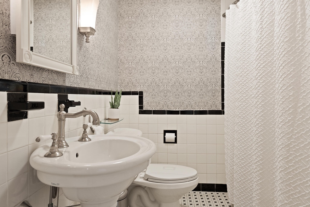 55 Mayfair Drive Westwood, MA 02090 - Photo 32 of 42