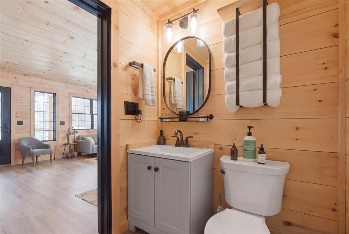 471 Bisbee Town Road Waterford, ME 04088 - Photo 60 of 79 60-interior_bathroom-3