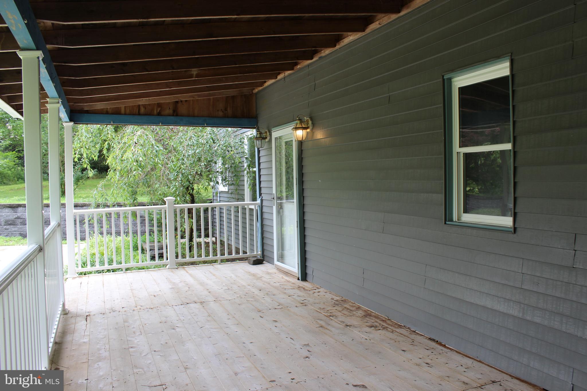 495 Eldridges Hill Road Pilesgrove, NJ 08098 - Photo 2 of 28 Front Porch
