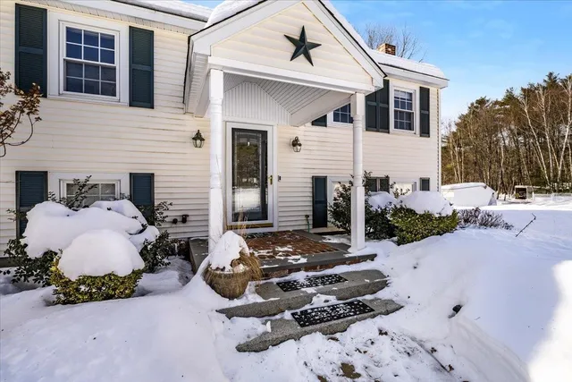 $550,000 | 29 Marion Street, Goffstown, NH 03045