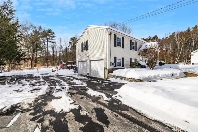 $550,000 | 29 Marion Street, Goffstown, NH 03045