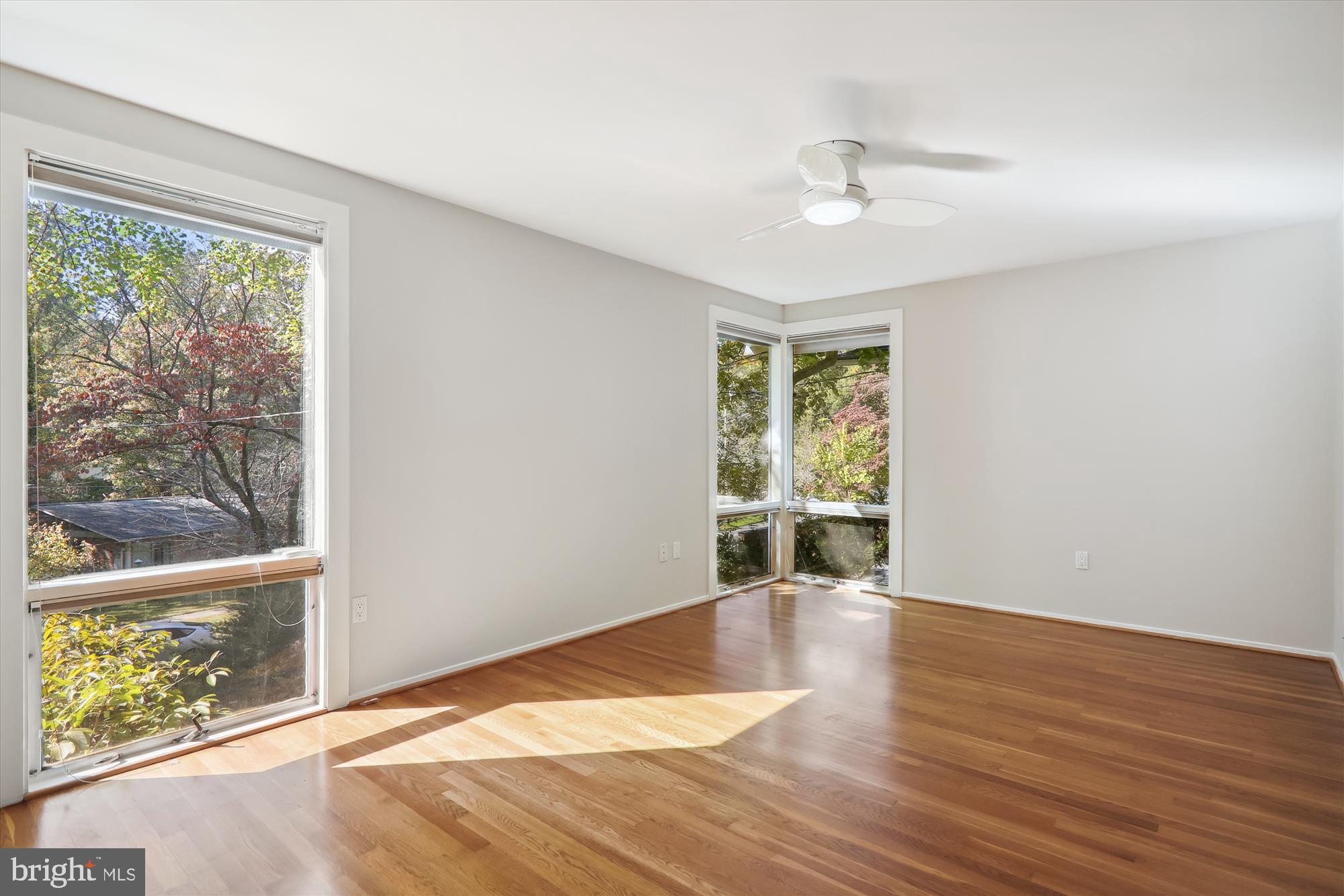 3913 Rickover Road Silver Spring, MD 20902 - Photo 15 of 43 Primary bedroom with hardwood floors