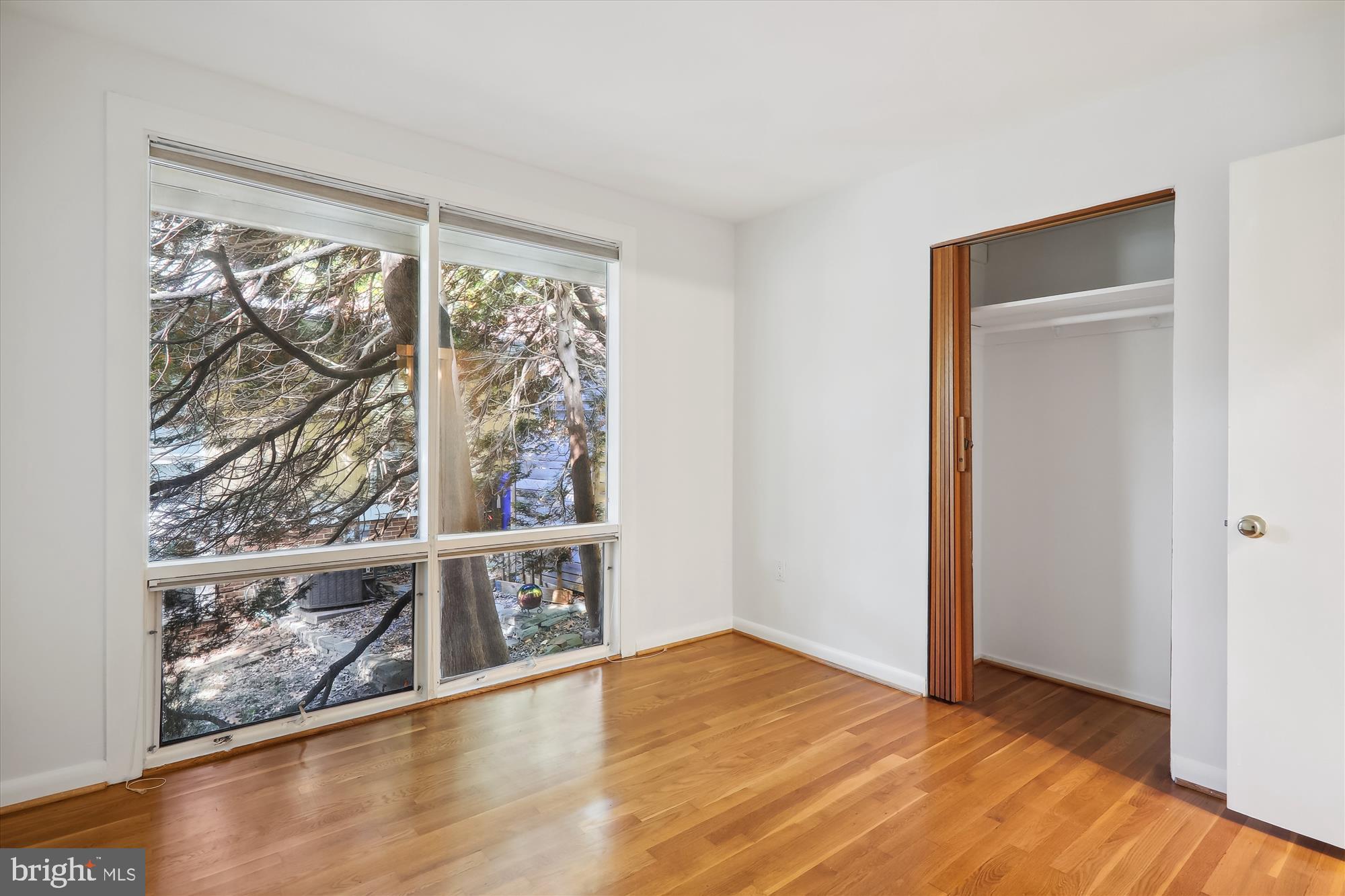 3913 Rickover Road Silver Spring, MD 20902 - Photo 19 of 43 2nd bedroom