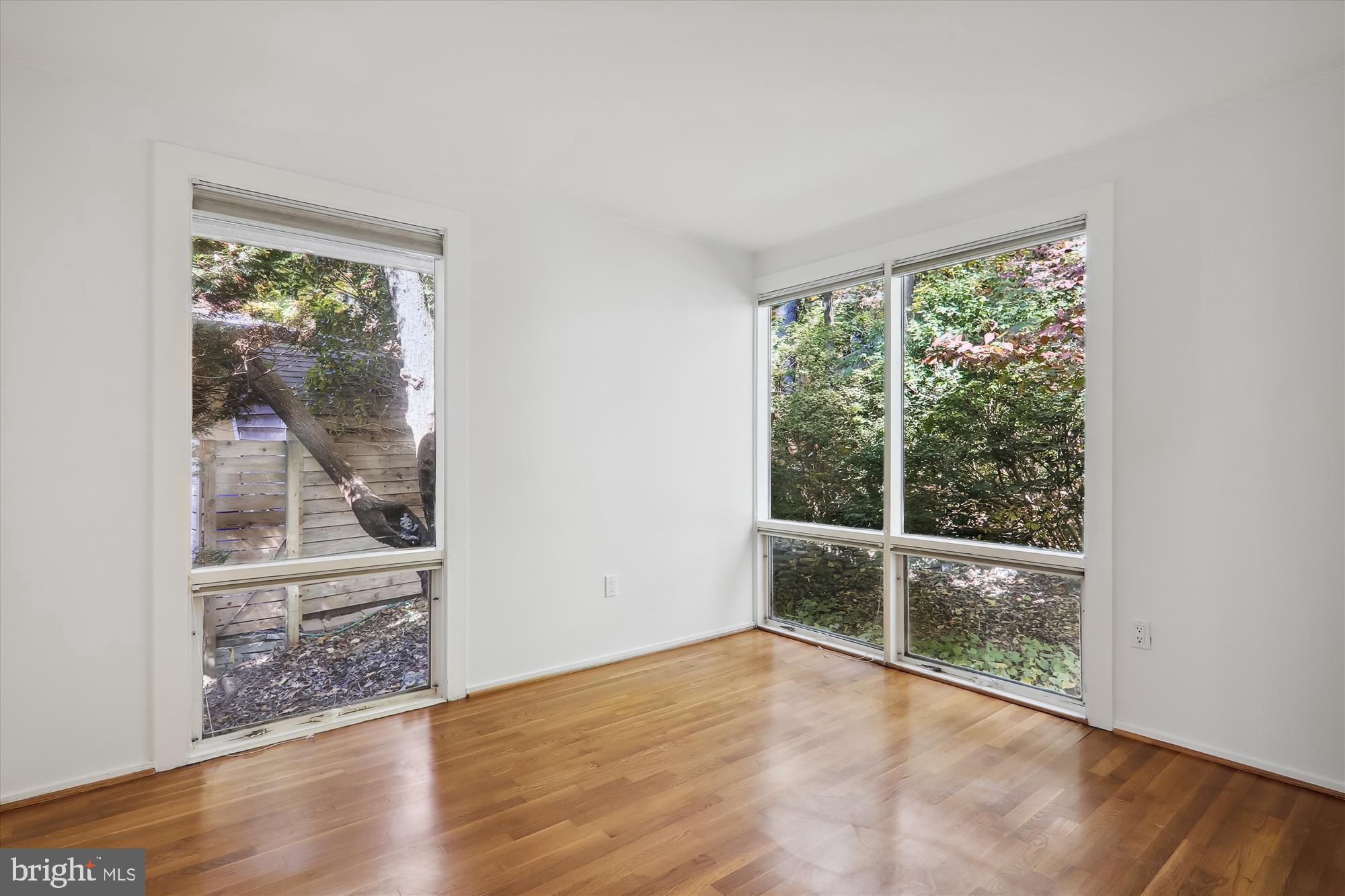 3913 Rickover Road Silver Spring, MD 20902 - Photo 20 of 43 3rd bedroom