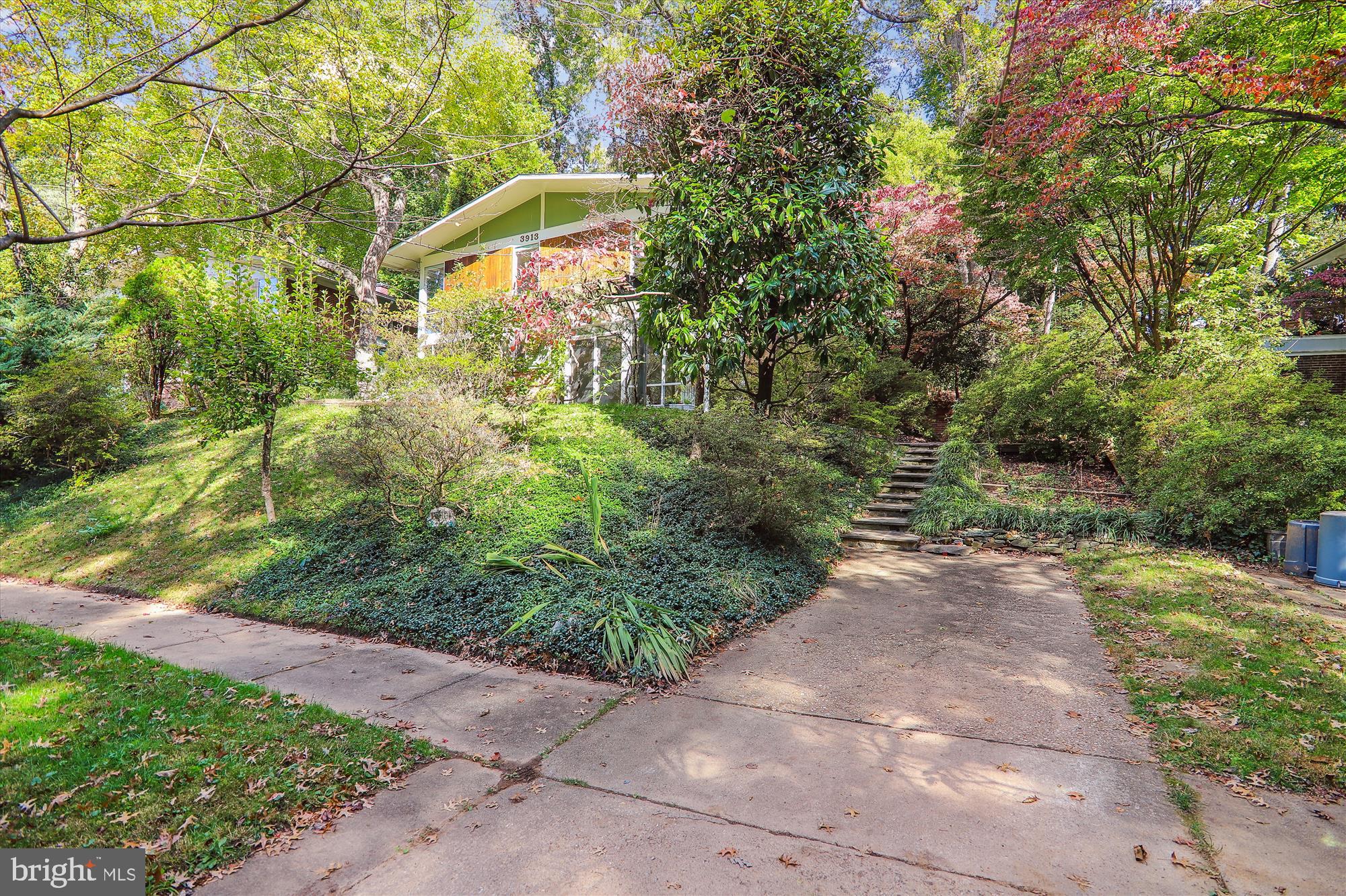 3913 Rickover Road Silver Spring, MD 20902 - Photo 31 of 43 Driveway