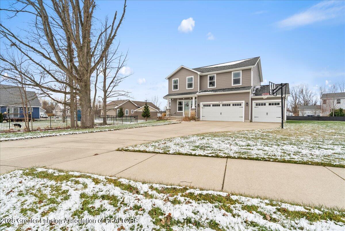 6195 Fishbrook Dimondale, MI 48821 - Photo 2 of 35 09-Media Jett - 48