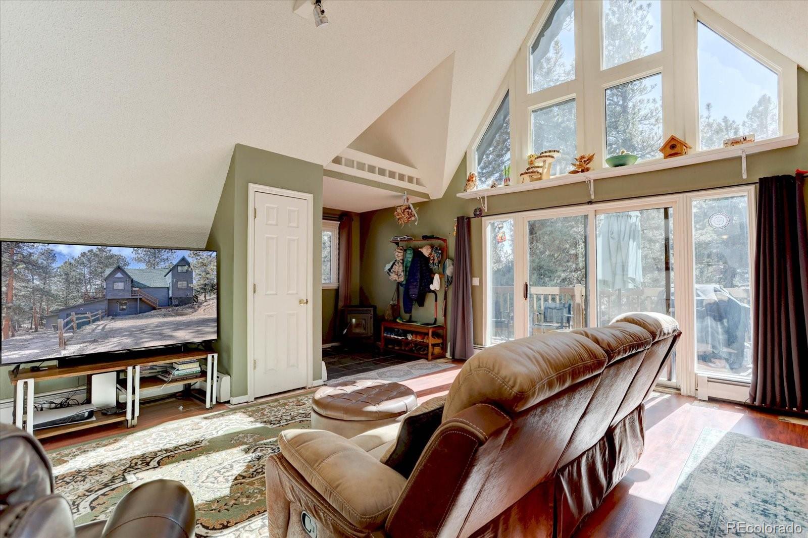 33350 Beverly Road Pine, CO 80470 - Photo 8 of 32