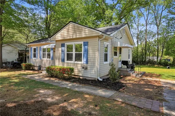 $1,900 | 2266 North Shallowford Road, Atlanta, GA 30341